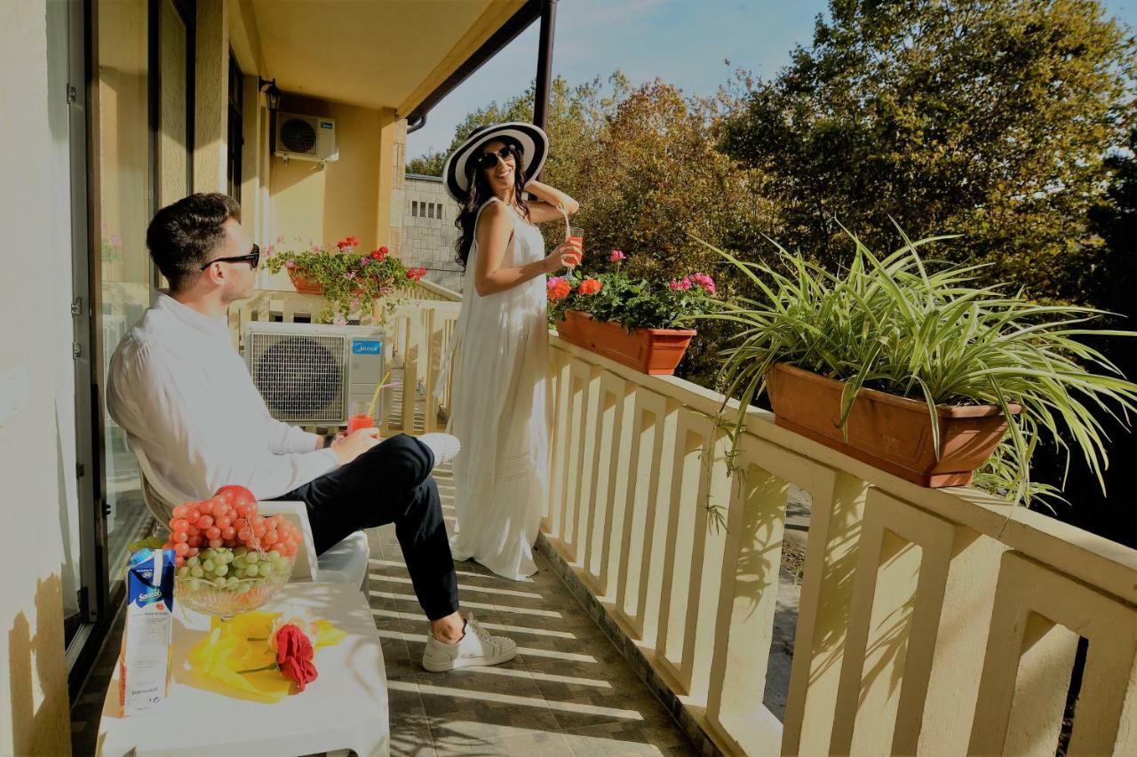 Hotel Pinguin Eforie Nord Dış mekan fotoğraf